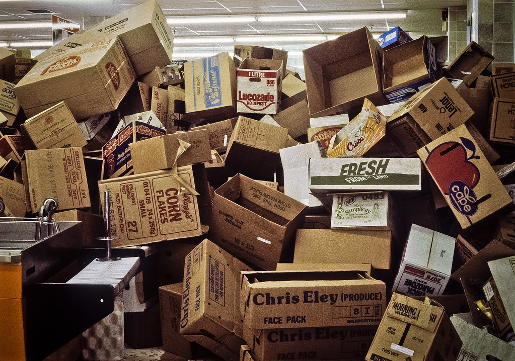 Boxes that can be used for moving in a supermarket