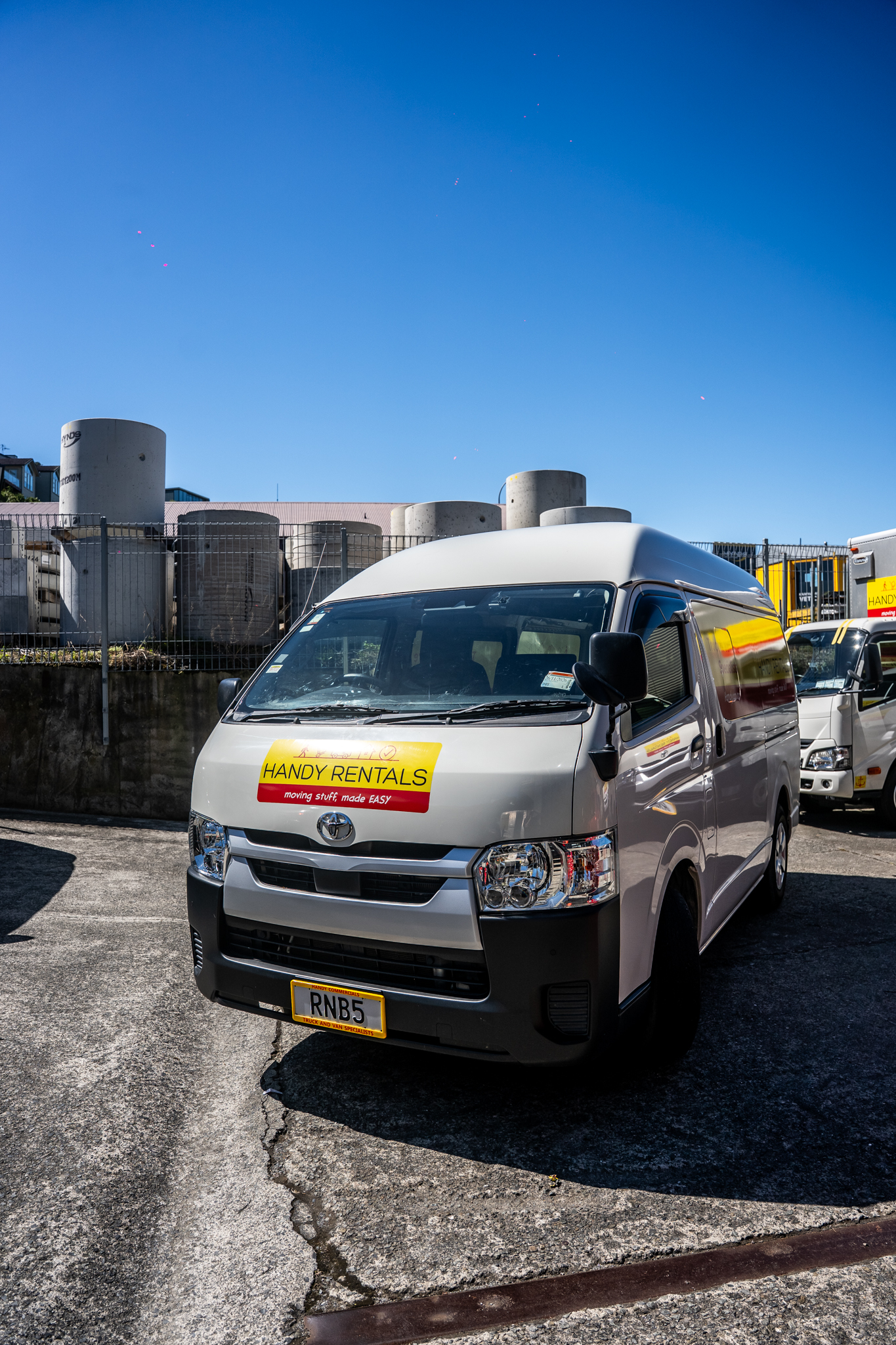medium_van_rental_for_business