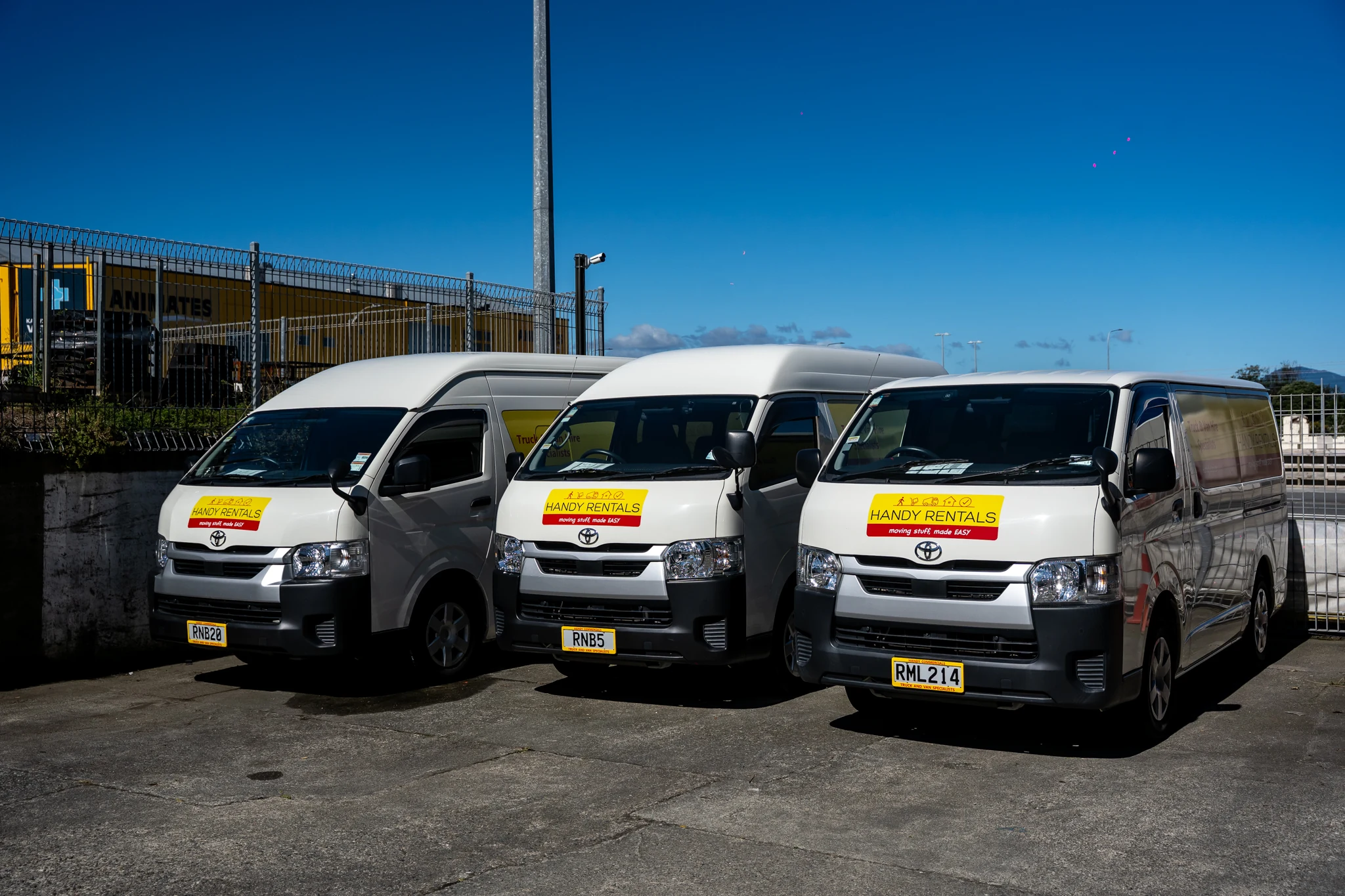 Handy_rental_vans